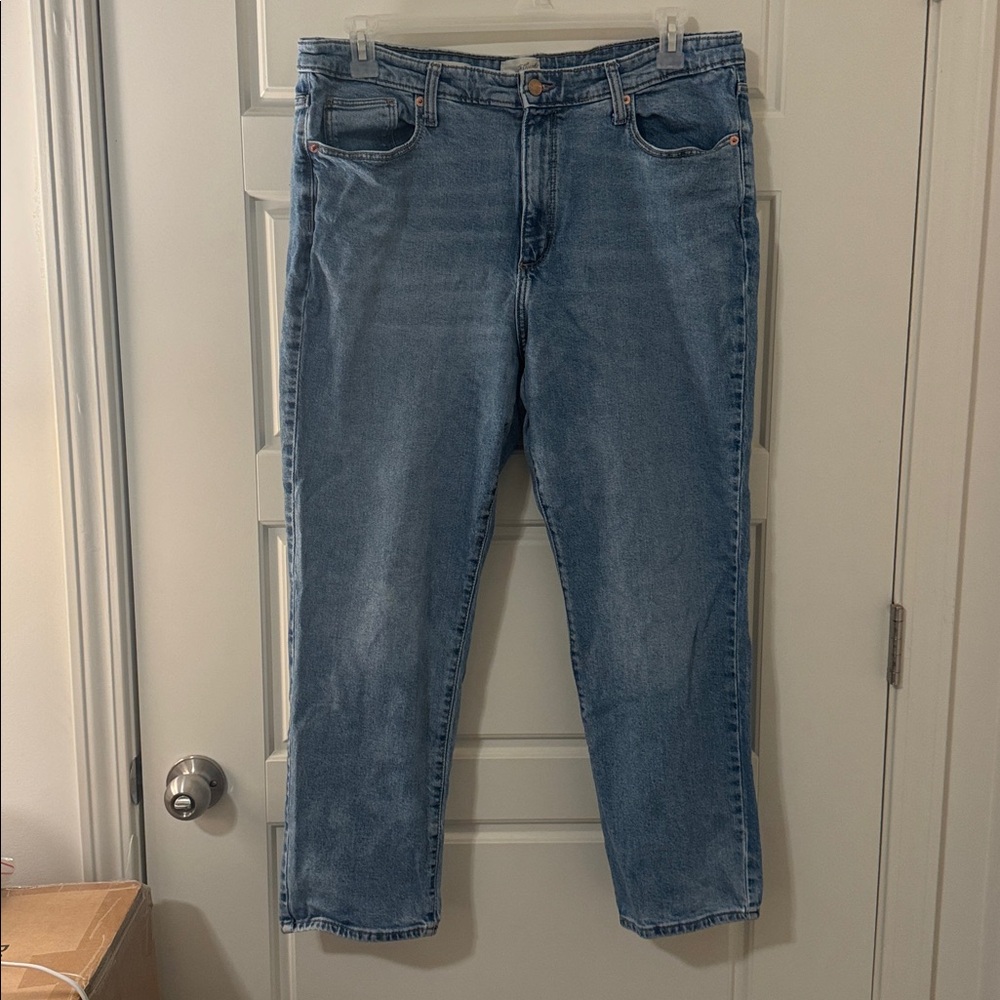 Universal Thread Jeans - image 2